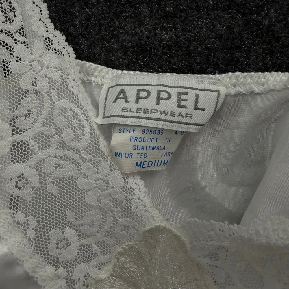 Appel Sleepwear Vintage White Satin Lace Teddy Bodysuit Medium 925039